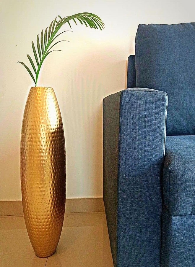 TRENDING DECOR ديكور عصري: مزهرية زهور معدنية ذهبية مطروقة، مزهرية طويلة مزخرفة لغرفة المعيشة/ديكور المنزل - 24 بوصة - Image 1